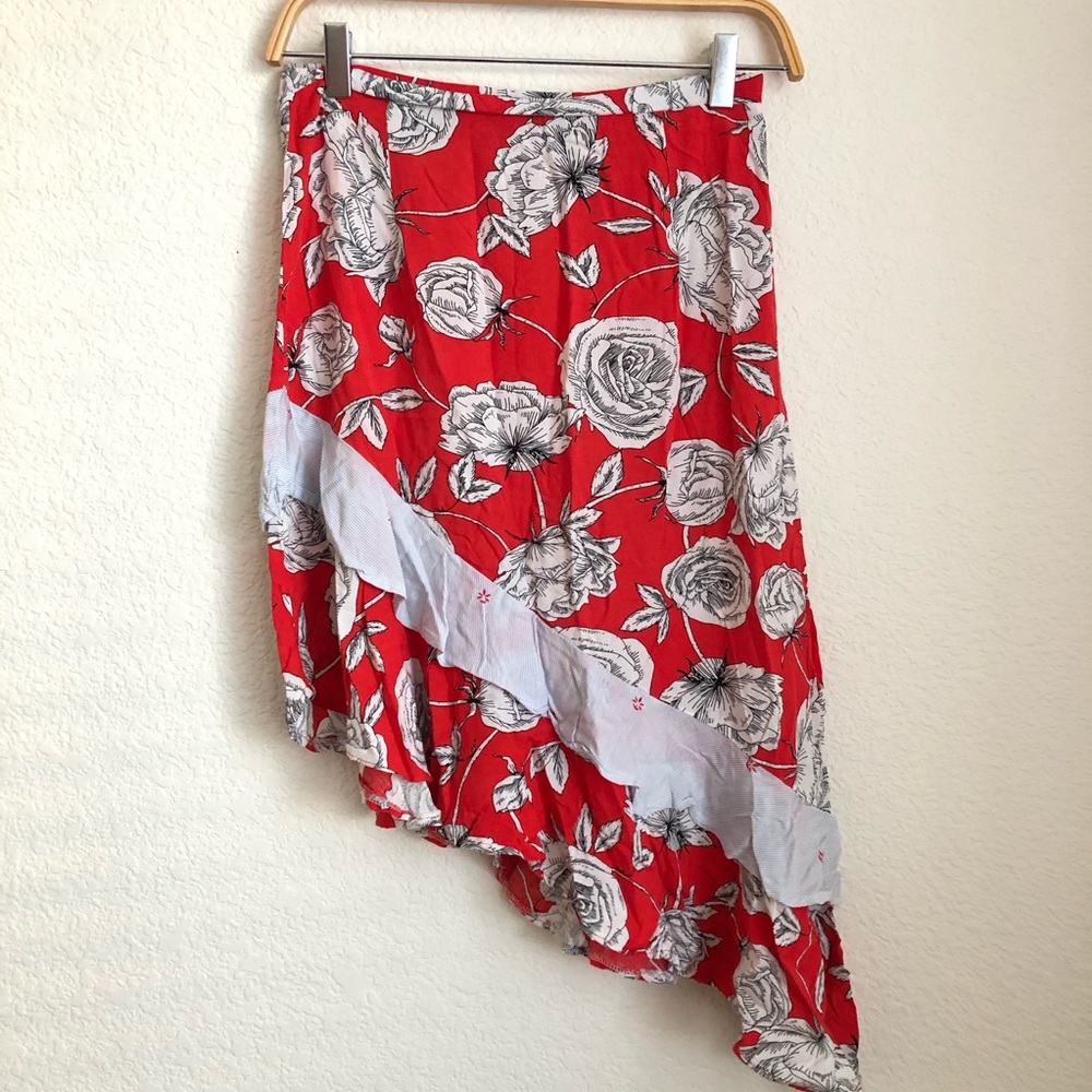 Jaase Asymmetrical Skirt